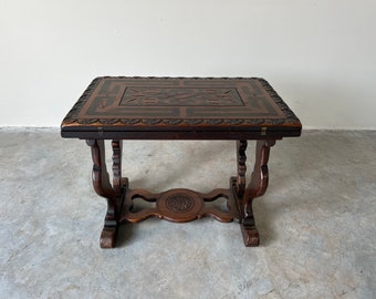 Antique Carved Side Coffee Table With Flip Serving Top