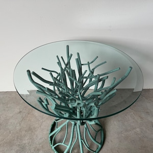 Palm Beach Hollywood Regency Turquoise Faux Coral Wrought Iron Side Table W/ Glass Top image 3