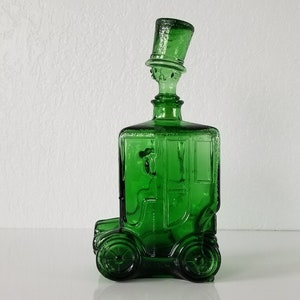 1960's Italian Emerald Green Glass Car Decanter . image 5