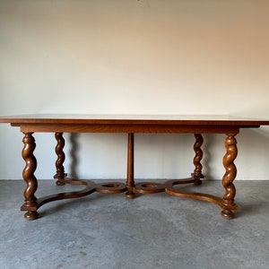 Baker Furniture Walnut And Inlaid Burlwood Dining Table With Barley Twist Legs image 1