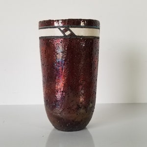 Jarrón de cerámica Raku vintage.