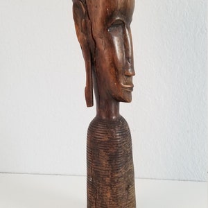 Vintage Hand Carved Wood African Tribal Female Bust Sculpture. image 2