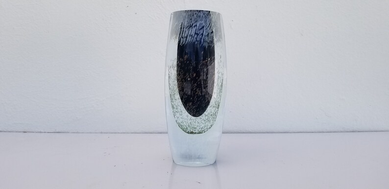 Vintage Italian Sommerso Murano Art Glass Vase . image 3