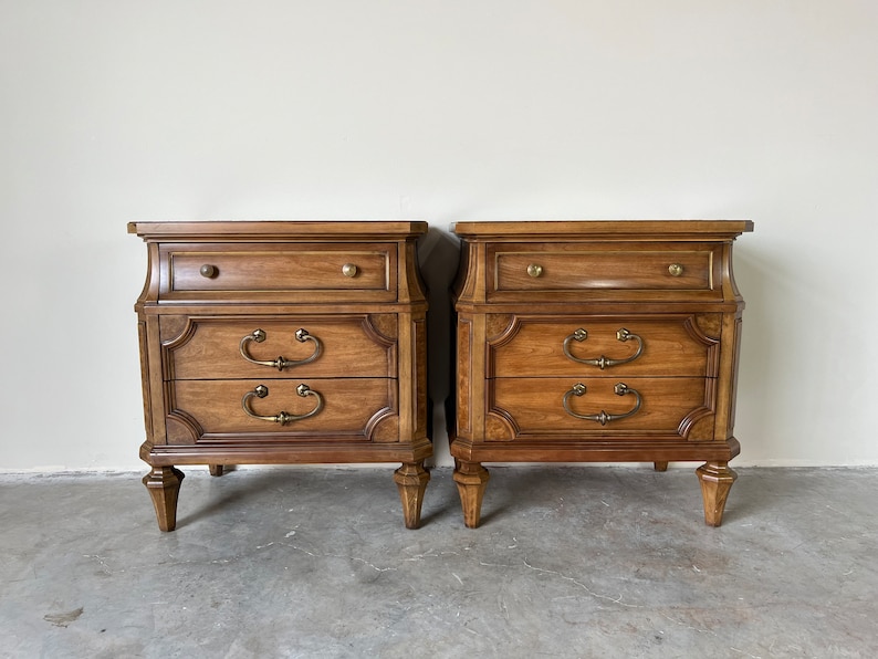 Mid-Century American of Martinsville Travertine Top Nightstands a Pair image 1