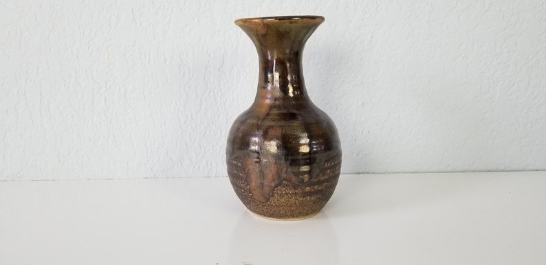 Tum Kens Pigeon River Art Pottery Vase image 1