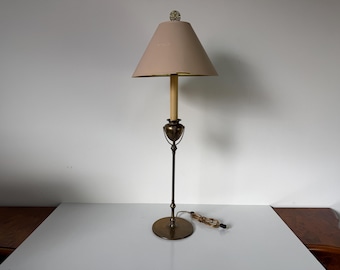 1980s Vintage Chapman Brass Table Lamp with Asian-Inspired Finial