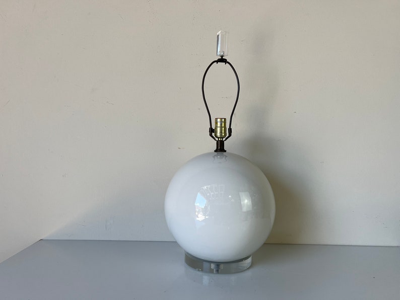 80's Postmodern Sphere Ball Shape Ceramic Table Lamp on Lucite Base image 1