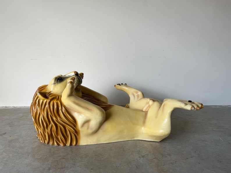 Sergio Bustamante Style Sculptural Art Handmade Paper Mache Lion Coffee Table Base image 7