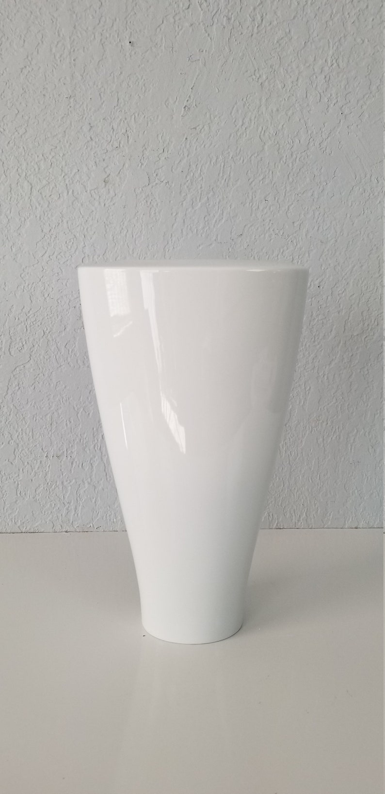 Vintage German White Porcelain Vase by Rosenthal Studio Line image 4