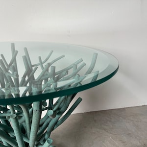 Palm Beach Hollywood Regency Turquoise Faux Coral Wrought Iron Side Table W/ Glass Top image 4
