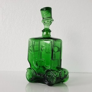 1960's Italian Emerald Green Glass Car Decanter . image 4