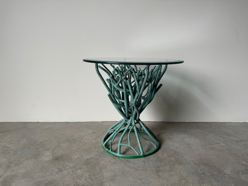 Palm Beach Hollywood Regency Turquoise Faux Coral Wrought Iron Side Table W/ Glass Top image 1