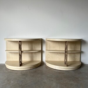 1980s Pair of Vintage Drexel Heritage Demi Lune Nightstands image 2