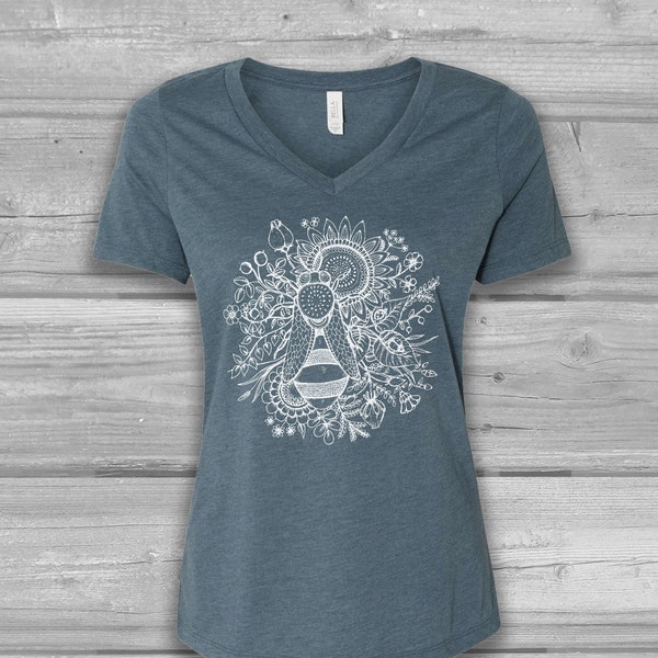 Bee Shirt for Women, V Neck T Shirt Women, Screen Print Graphic Tees, Relaxed, Soft Tshirt, Bella Flowy