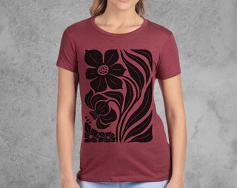 Artistic Graphic Tees for Women with Flowers, Fitted Tshirts, Maroon Red Floral Abstract Printed T Shirt Bella Tops