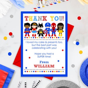 FESTA DEI SUPEREROI Biglietto di ringraziamento Supereroe di razza mista Grazie Supereroe afroamericano Grazie Supereroe multiculturale Grazie Corjl