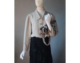 1980's vintage  100% silk blouse cream color perfect condition women‘s M