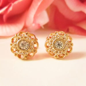 Gold Flower Rhinestone earrings,Vintage Button Earrings, Gold Studs,Bridesmaid Earrings, dainty studs, flower earrings, dainty jewelry,