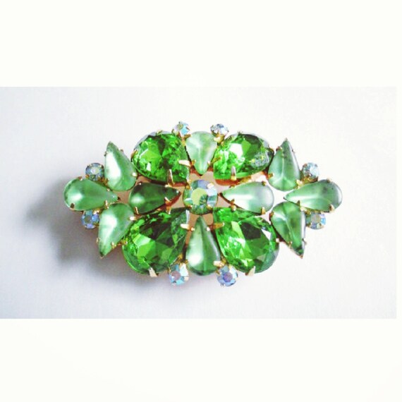 Juliana D&E AB Green Rhinestone Brooch, Designer Brooch, Emerald Brooch,  Wedding Brooch