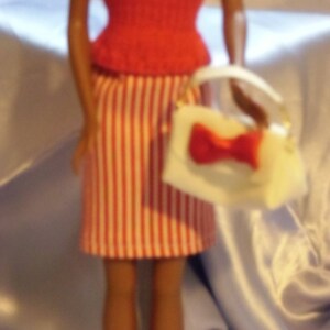 Tenue (vêtement) Pour Poupée Barbie - Occasion - Marque Mattel