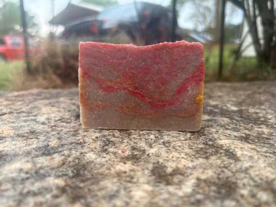 Vanilla Cashmere /Moisturizing Bath Bar/6oz Bar Very Moisturizing