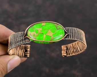 Brazalete de cobre verde turquesa envuelto en alambre de cobre, brazalete ajustable, brazalete de piedras preciosas hecho a mano, regalo para ella, joyería de alambre de cobre