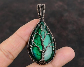 Tree Of Life Green Fire Labradorite Pendant Copper Wire Wrapped Pendant Handmade Pendant Gift For Her Unique Copper Jewelry Gemstone Pendant