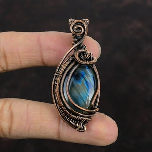 Labradorite Pendant Copper Wire Wrapped Pendant Handmade Pendant Dainty Copper Jewelry Gemstone Pendant Wire Wrapped Jewelry Engagement Gift