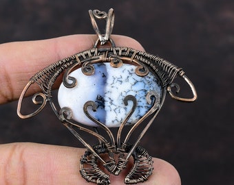 Colgante de ópalo dendrita envuelto en alambre de cobre Colgante de tortuga Joyería de piedras preciosas delicadas Colgante hecho a mano Joyería de alambre de cobre Regalo para ella