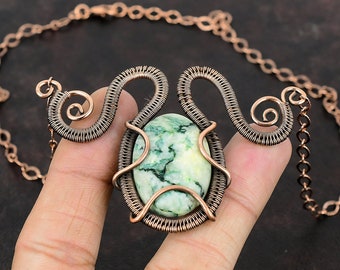 Collar de mariposita, collar de cobre envuelto con alambre, joyería de cobre con piedras preciosas, collar ajustable, joyería hecha a mano con alambre envuelto, regalo especial para mujer