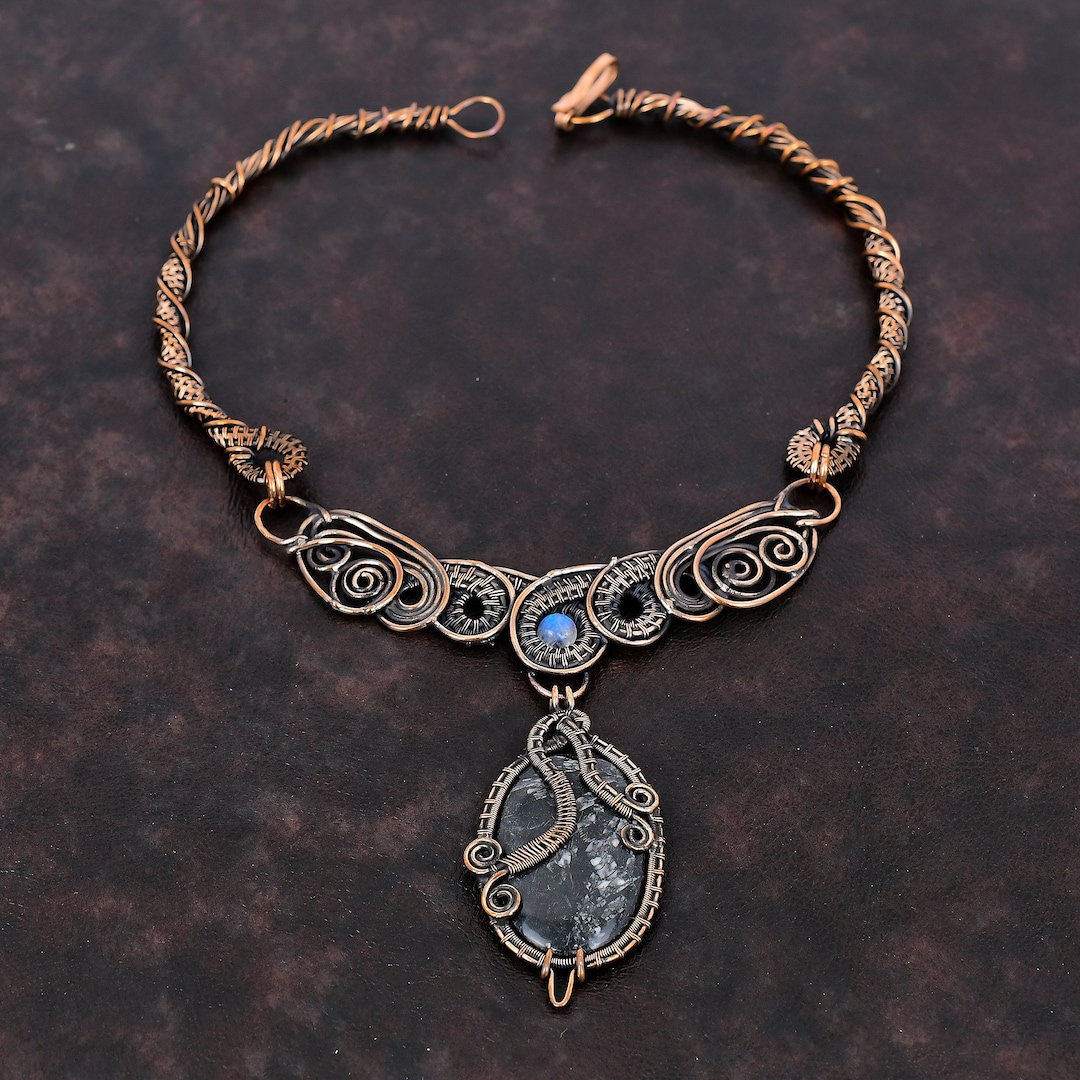 ネックレス・ペンダント Moonlit Heartstrings Wire Necklace il_1080xN.5451020739_jnzp.jpg