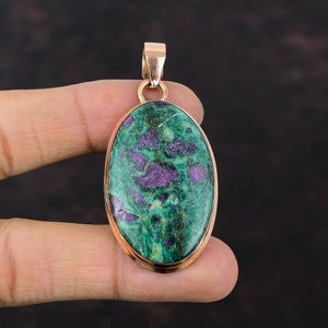 Pendentif rubis fuchsite pendentif en cuivre de haute qualité bijoux en pierres précieuses pendentif fait main bijoux en cuivre antique pendentif pour femmes cadeau de fiançailles