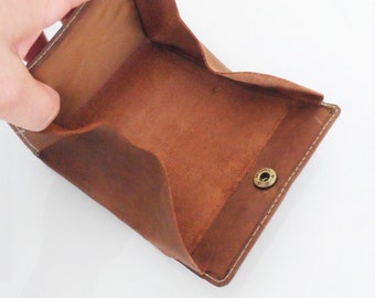 Personalizable buffalo leather wallet with wide-opening change compartment, small Viennese box wallet, wallet wallet