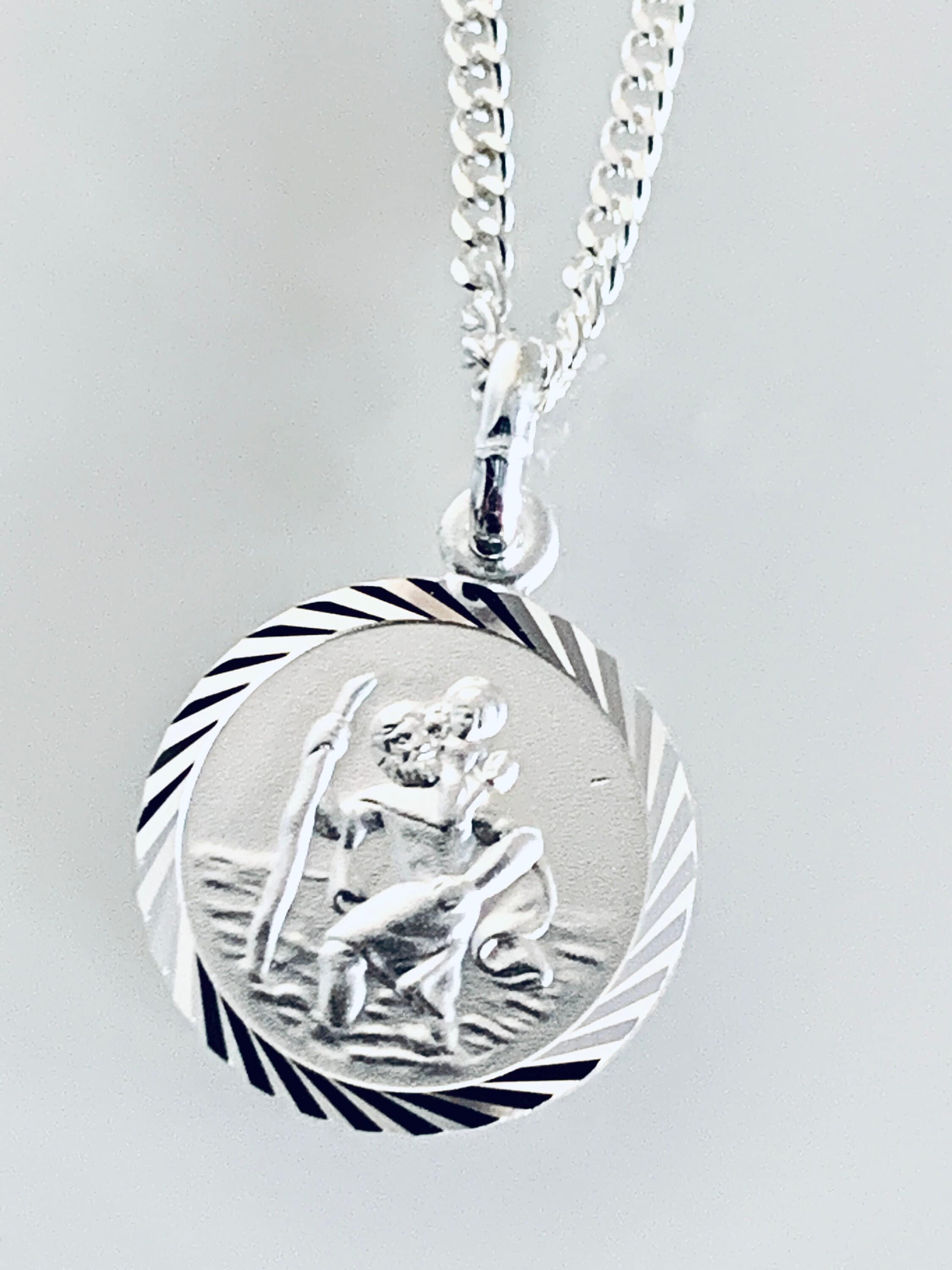 Heiliger Christophorus Anhänger, religiöse 925K Sterling Silber Halskette,  christlicher Schmuck, personalisierte Medaille Geschenk, katholischer  Charme, Jesus Anhänger -  Österreich