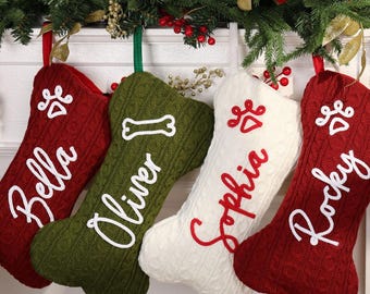 Personalized Christmas Stockings, Holiday Dog Pet Gift, 2026 Knitted Family Stockings with Name