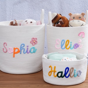 Personalisierter Korb, Baby-Geschenk, Baby-Dusche-Geschenk, Seil-Baumwollbaby-Geschenk-Korb, Baby-Korb, Spielzeug-Korb-Name Neugeborenen Lagerung Großer Korb ·