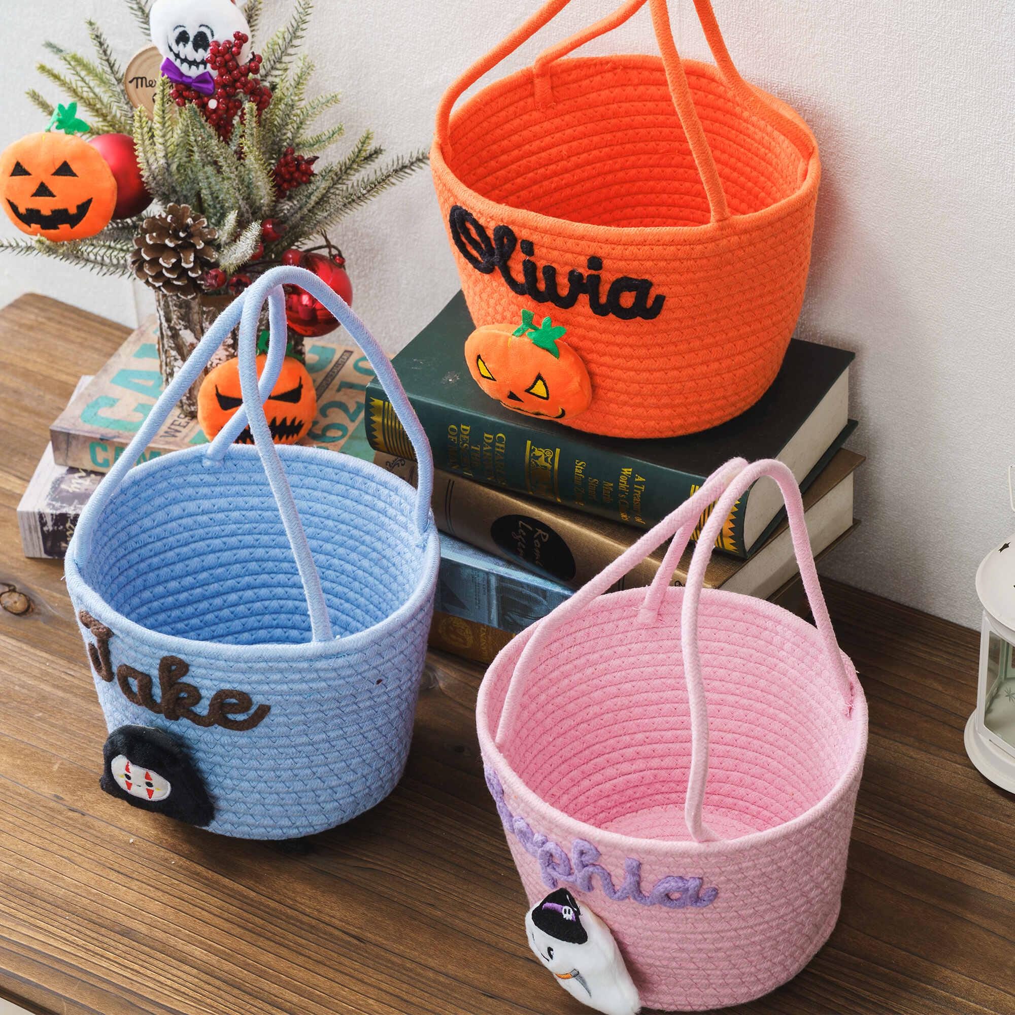 Halloween Basket, Halloween Candy Bag, Name Basket Trick or Treat Basket Custom Ghost  Bucket Candy Gift for kid, Candy bucket Festive Gifts