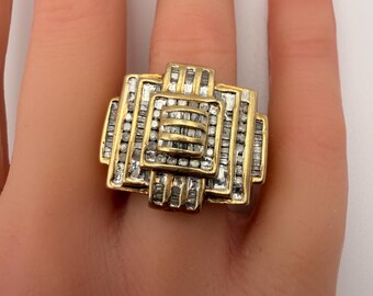 10k (112) Diamond Mens Ring