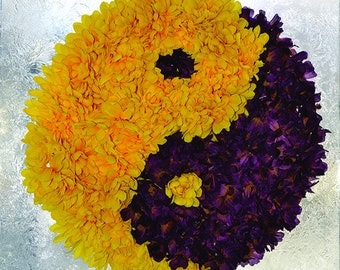 Modern Wreath Silk Artificial Floral Front Door Decoration Yin and Yang Wreath Valentine Gift Narrow Spring Wall Décor Yellow Purple Flower