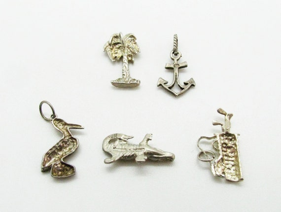 Lot of 5 Vintage Sterling Silver Charms, all Diam… - image 2
