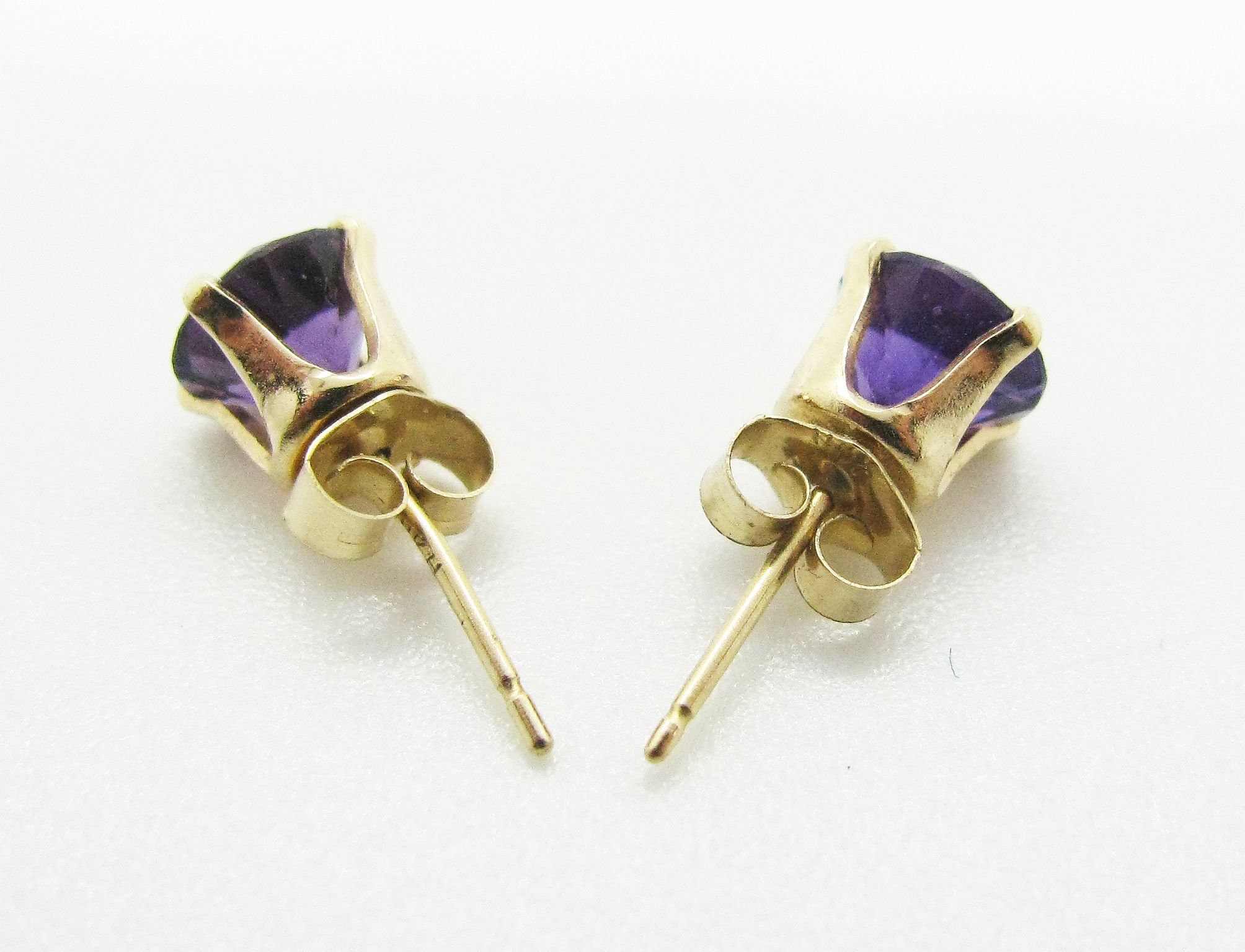 Vintage 14K Gold Stud Earrings With Gorgeous Deep Purple One - Etsy