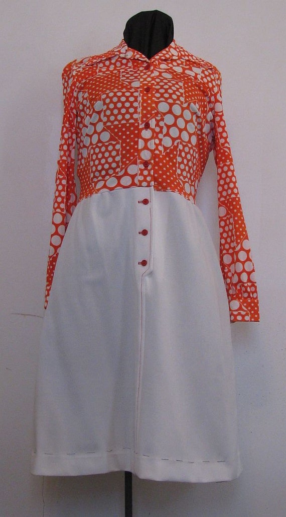 Super Mod 70s Orange and White Op Art Dress - Whit