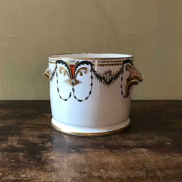 Bone China Fruit Cooler Base With Grisaille And Gilt Decoration, Old Stapled Repairs, Spode Pattern 319, Stoke, England, c. 1803