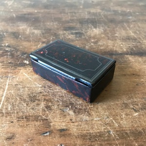 Papier Mache Faux Tortoise Shell Snuff Or Trinket Box With Pewter Wire Inlay, Likely English, First Half 19th Century