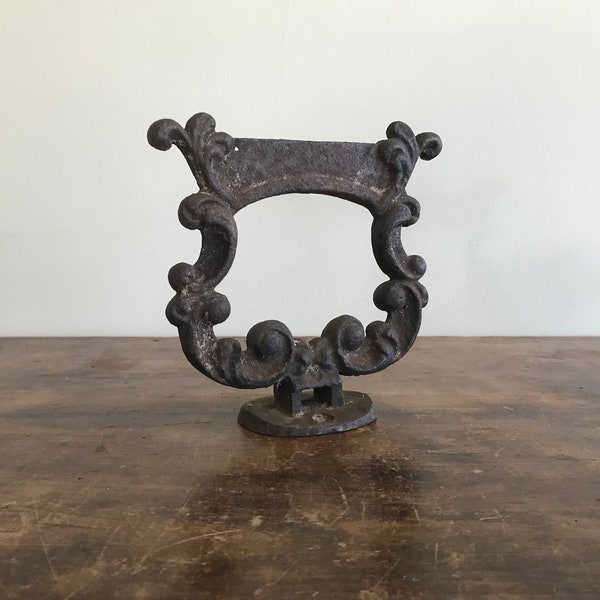 Victorian Cast Iron Lyre Form Boot Scraper, Mid 19th Century