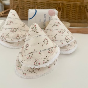 Set of 6 protective teepees for changing baby boys Softness and practicality guaranteed image 1