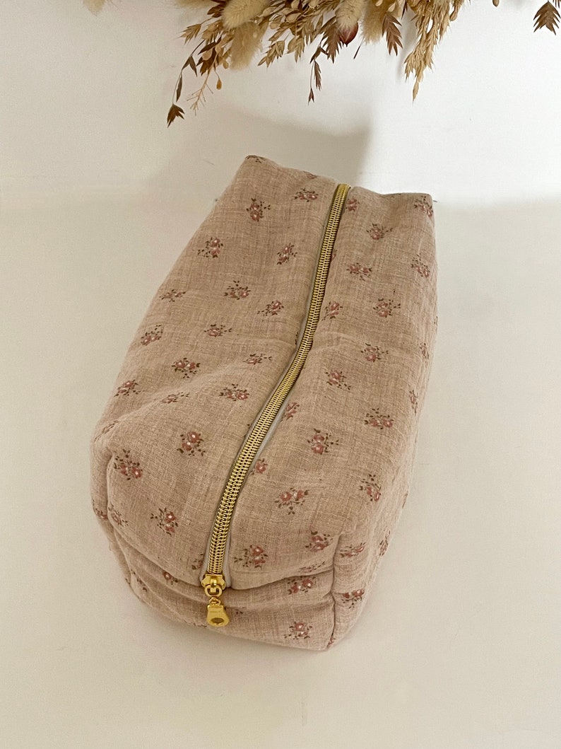Rosie floral double gauze terracotta toiletry bag image 3
