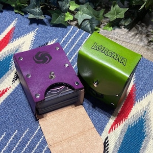 Caja de baraja de cuero para juegos de cartas coleccionables, TCG, CCG, Commander, LCG, DnD Spell Cards, dados y contadores