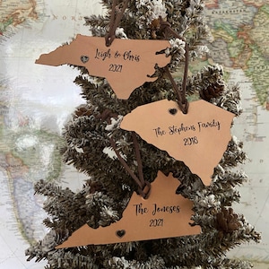 Gepersonaliseerde lederen staat vorm Ornament Kies uw staat en locatie lederen ornament gepersonaliseerde gift kerstcadeau