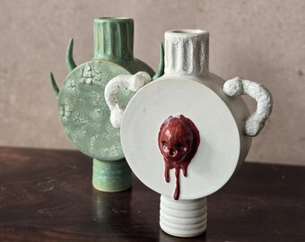 Gothic Totenkopf Vase Steinzeug skulptural stimmungsvoll home decor Kunst Keramik Vase mit Griffen für einzigartigen alt Raum